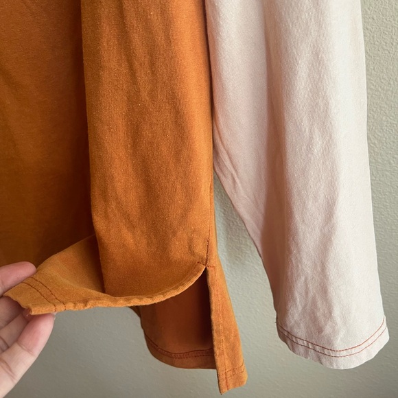 Sage and Fig Orange Long Sleeve Top - Picture 4 of 6